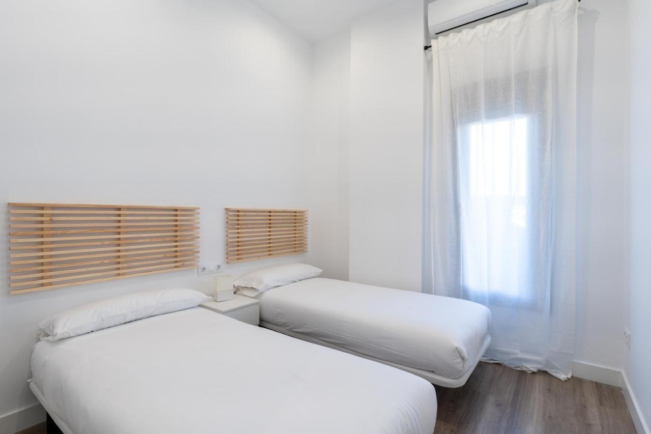 Holi-Rent At Erillas Camas Exterior photo