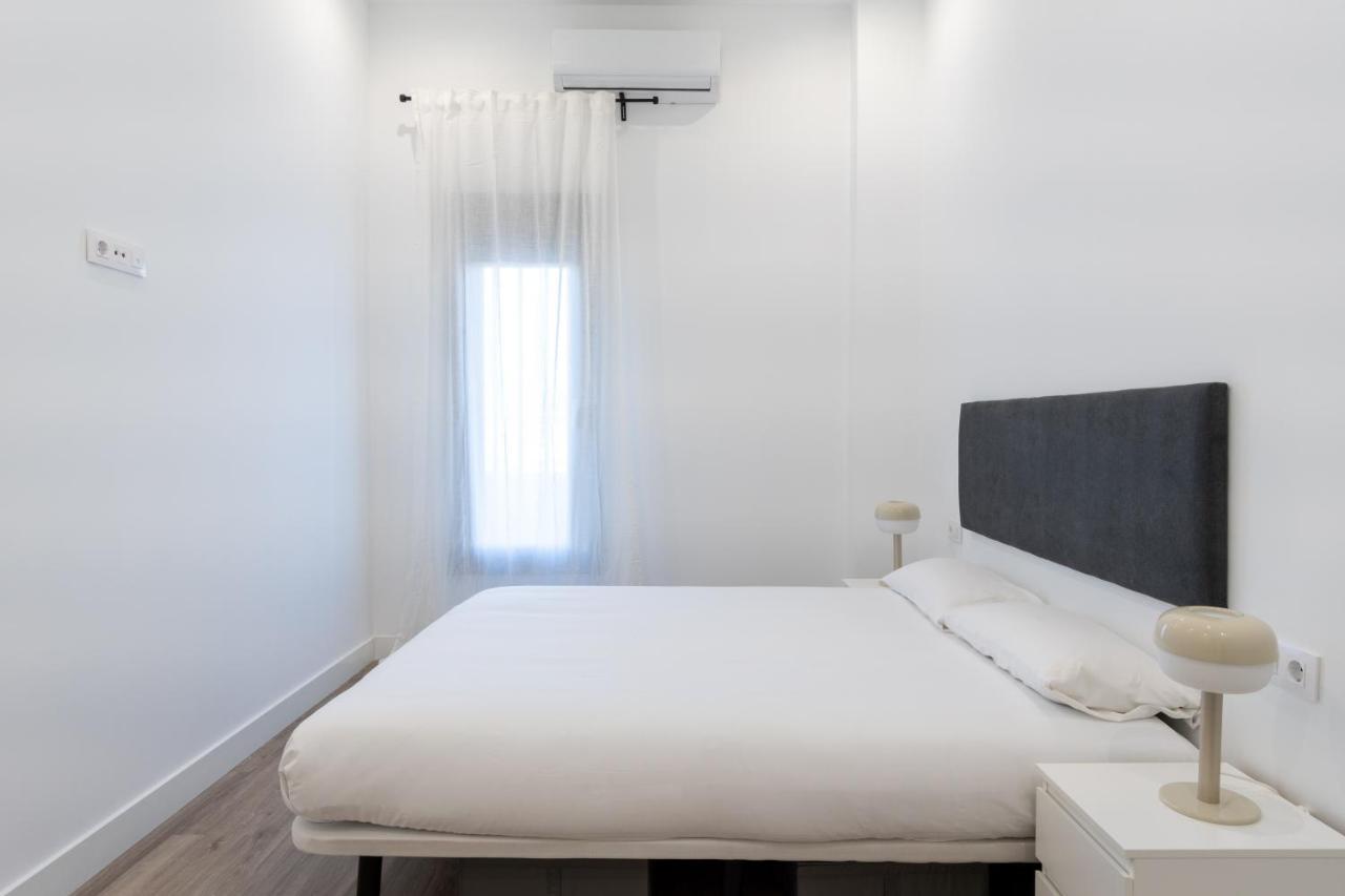 Holi-Rent At Erillas Camas Exterior photo