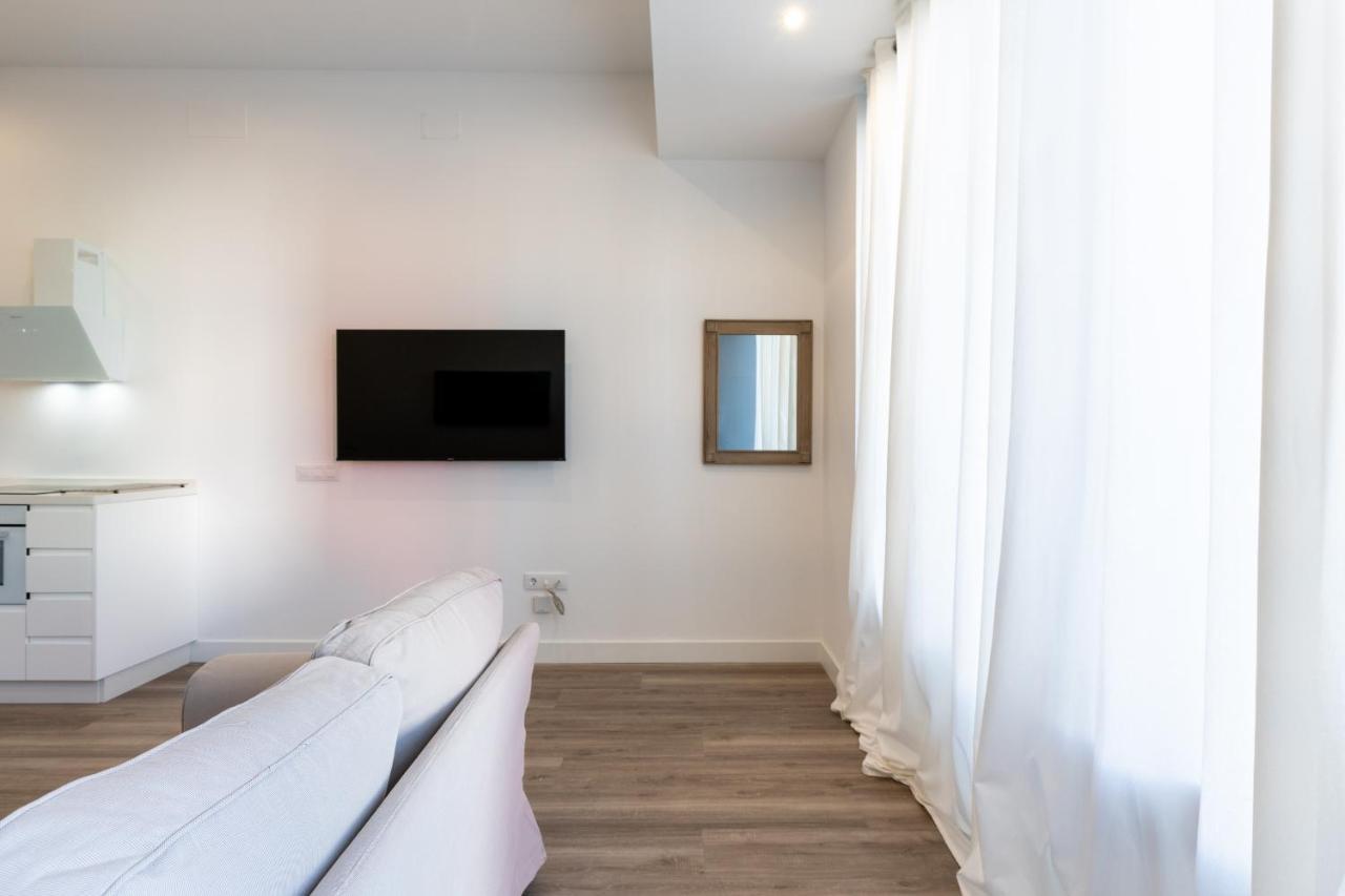 Holi-Rent At Erillas Camas Exterior photo